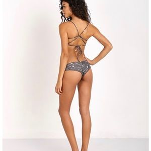 Boys and arrow shark jaw suit